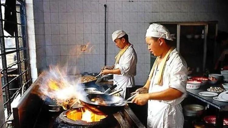 讲述同一世界观全新故事2025-10-21 马律师回归！